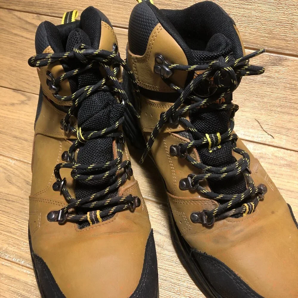 Brahma men working boots, ASTM 2018, size 12,